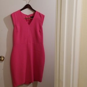 Beautiful pink BR dress!!